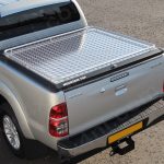 Mountaintop - Tonneau Cover -  Classic - Toyota Hilux (2005-2016)
